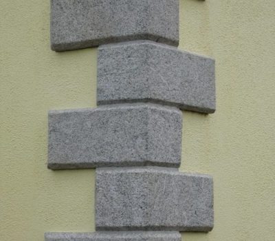 STONE QUOINS